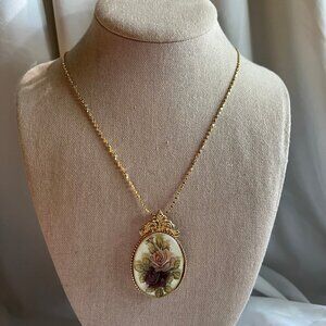Gold Tone Oval Flower Cameo Pendant Vintage Style Costume Necklace